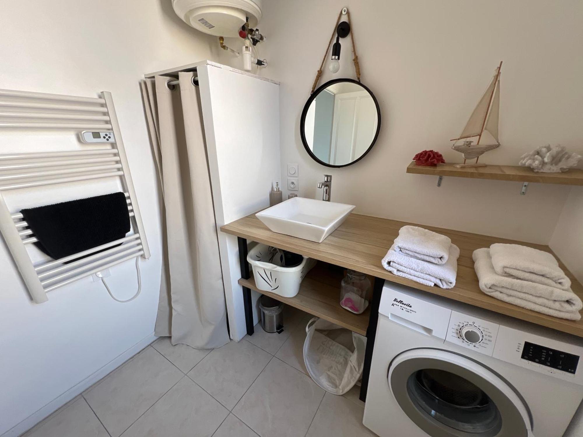 Netflix I Molotov I Lit 160X200 I Proche Gare Et Centre Ville I 39M2 I Wifi Toulon Exteriör bild